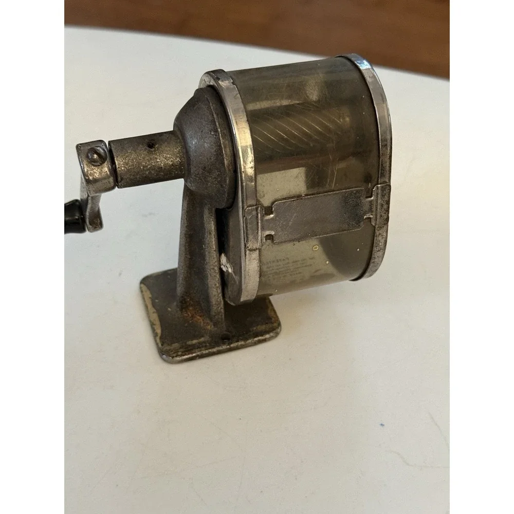 Vintage Chicago  Automatic Pencil Sharpener  Wood Handle Knob (1920s)